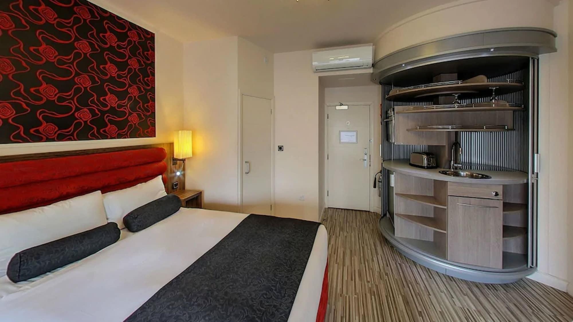 Simply Rooms & Suites Londen Buitenkant foto