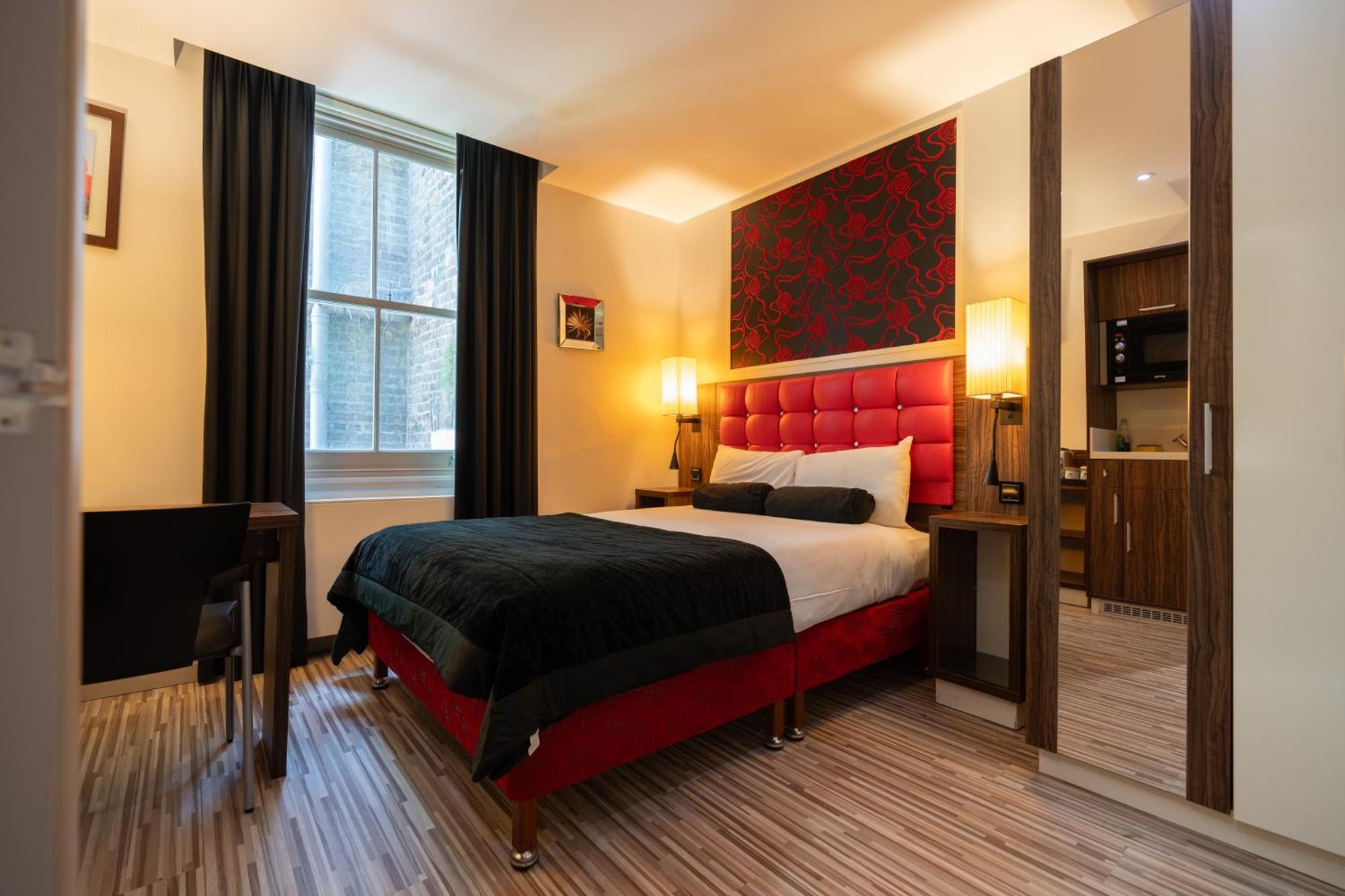 Simply Rooms & Suites Londen Buitenkant foto