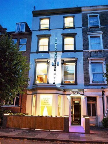 Simply Rooms & Suites Londen Buitenkant foto